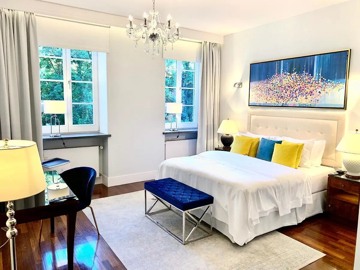 Mondrian Luxury Suites Unesco Old Town Warschau Polen
