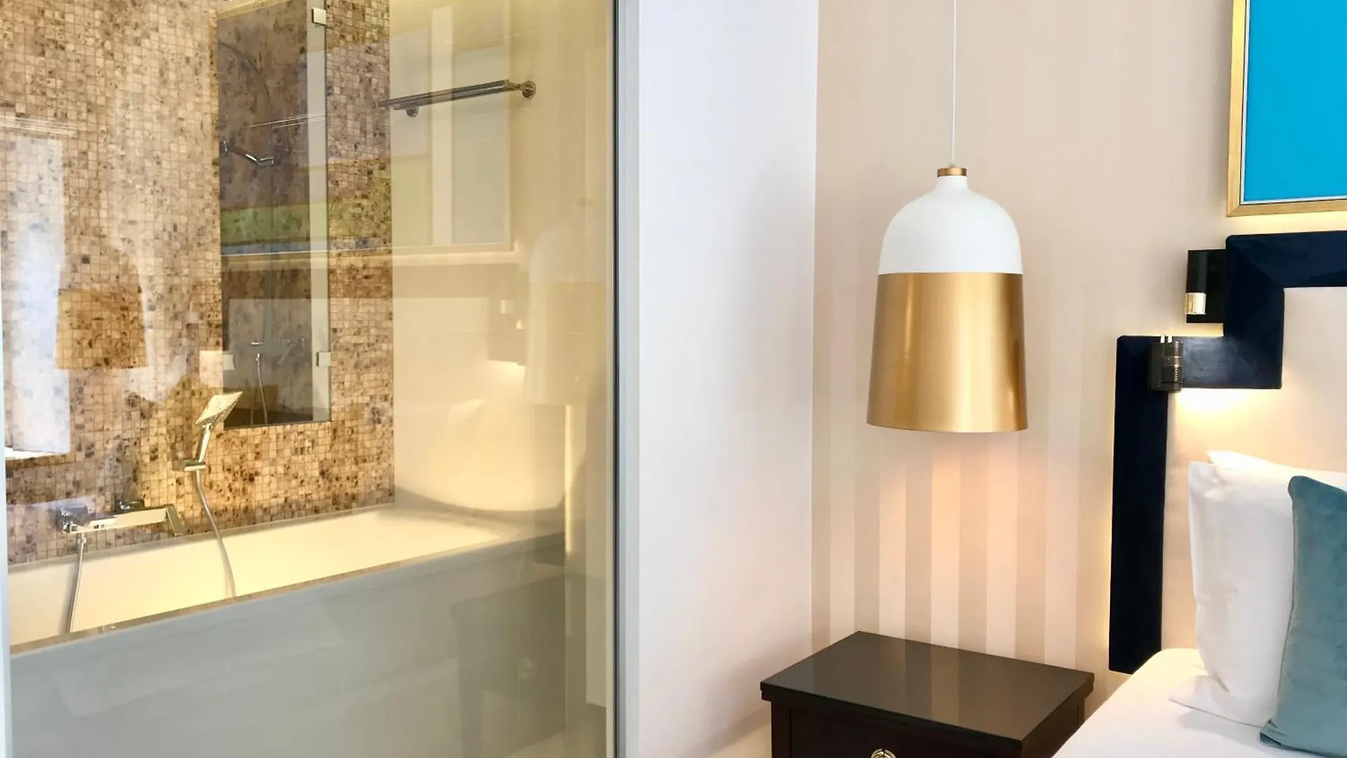 Mondrian Luxury Suites Unesco Old Town Warschau Aparthotel