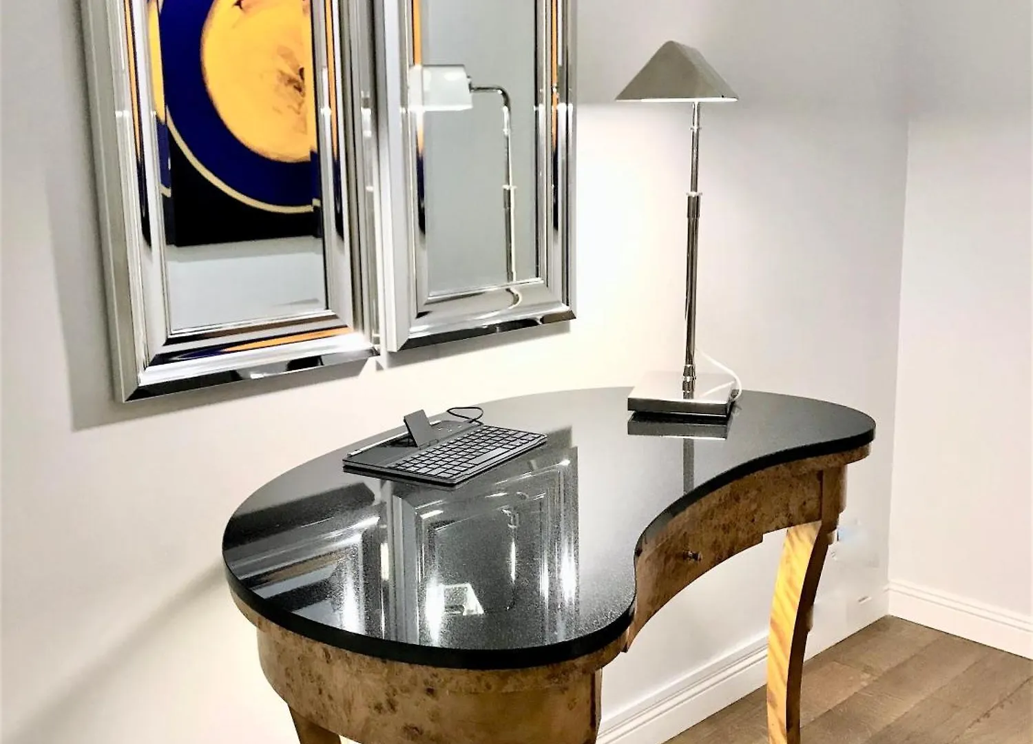 Mondrian Luxury Suites Unesco Old Town Warschau Aparthotel