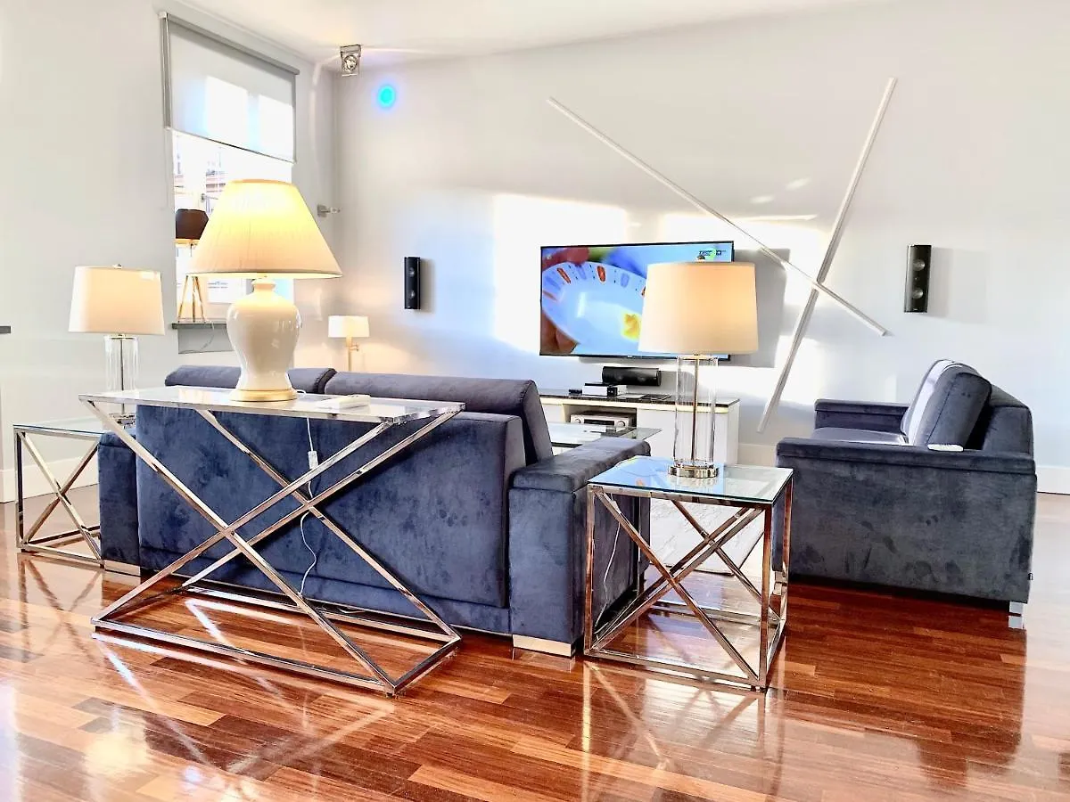 Aparthotel Mondrian Luxury Suites Unesco Old Town Warsaw Poland