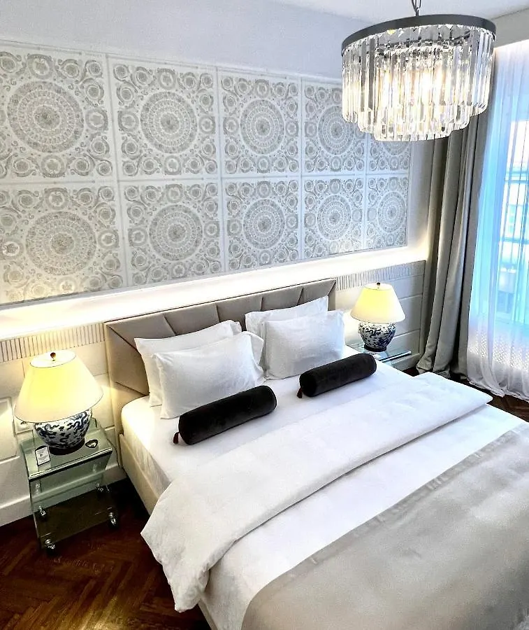 Mondrian Luxury Suites Unesco Old Town Warszawa 0*,  Polska