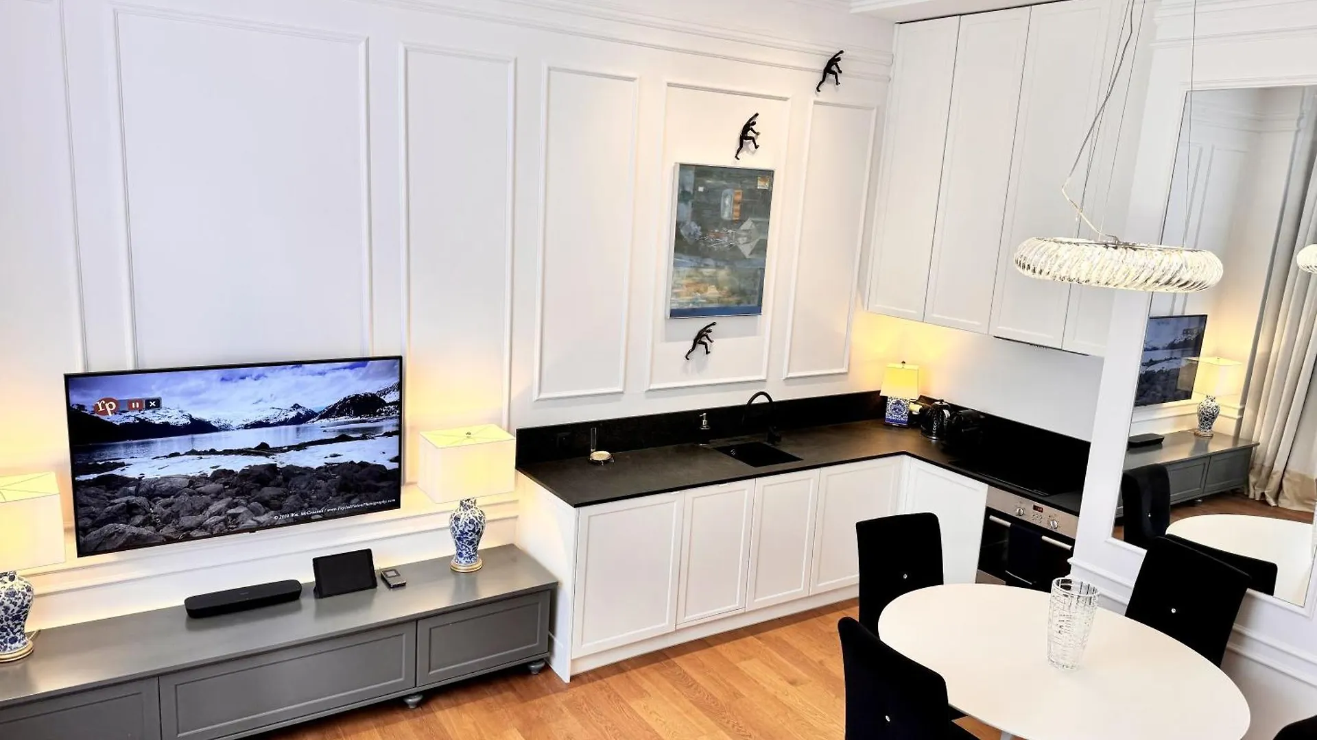 Mondrian Luxury Suites Unesco Old Town Warszawa