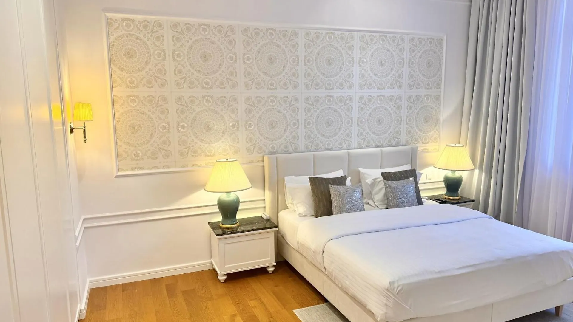 Mondrian Luxury Suites Unesco Old Town Warszawa Polska